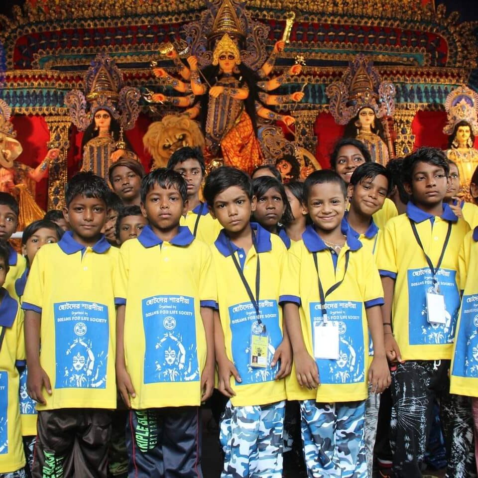 Chotoder Sharodiya celebration with children